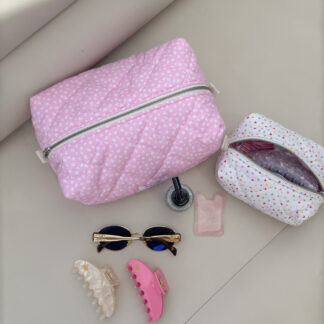 HELLA BEAUTY BAG HEARTY – SMALL