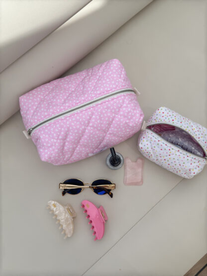 HELLA BEAUTY BAG HEARTY – SMALL - Image 2