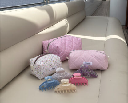 HELLA BEAUTY BAG DOTTY – MEDIUM - Image 2