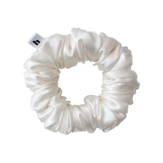 HELLA HAIR SILKY PEARL SCRUNCHIE – PETITE